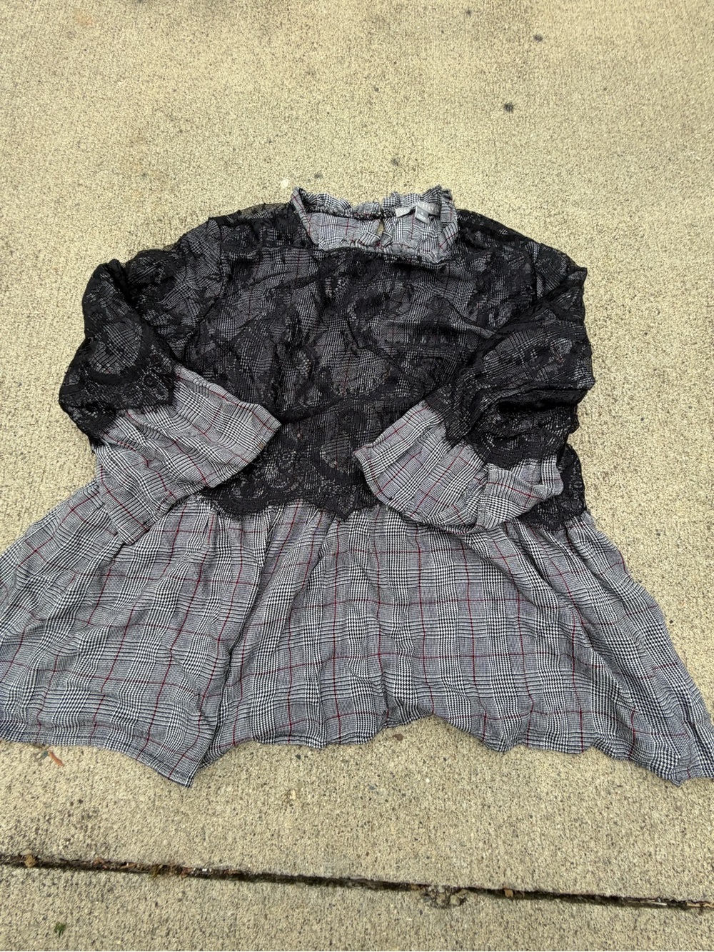 Valerie Stevens XL Black Houndstooth Lace Sheer Round Neck Pullover Blouse